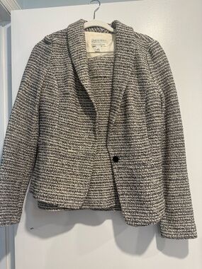 Banana Republic Gray and White Tweed Shawl-Collar Blazer